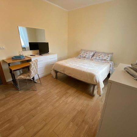 De Candia House Apartment Rescaldina Екстериор снимка