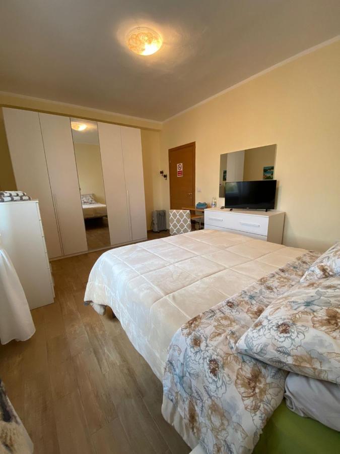 De Candia House Apartment Rescaldina Екстериор снимка