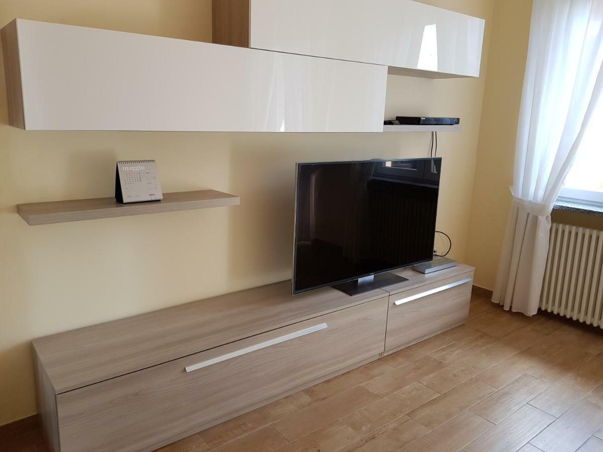 De Candia House Apartment Rescaldina Екстериор снимка